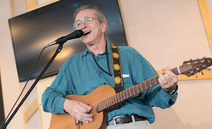 David Gans Performs at Colorado Getaway event - Colorado Music Hall Of Fame